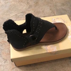 Very G Sandals